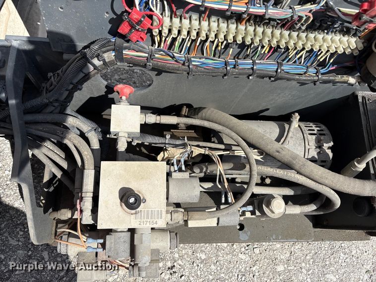 image for item EC4418 Skyjack SJIII 3219 scissor lift