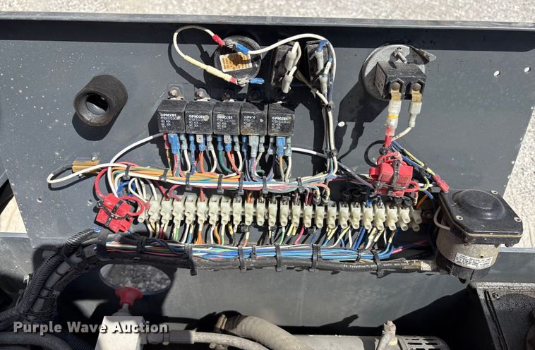 image for item EC4418 Skyjack SJIII 3219 scissor lift