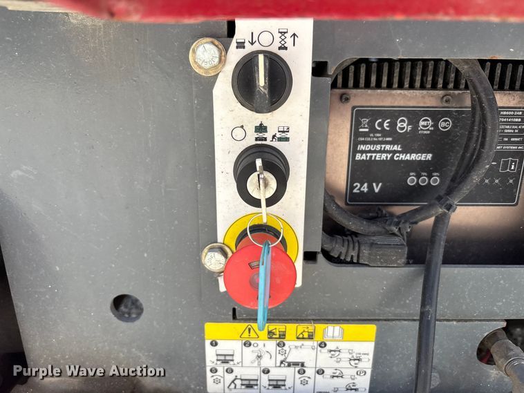 image for item EC4418 Skyjack SJIII 3219 scissor lift