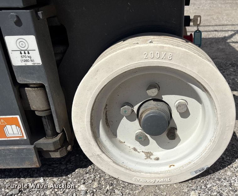 image for item EC4418 Skyjack SJIII 3219 scissor lift