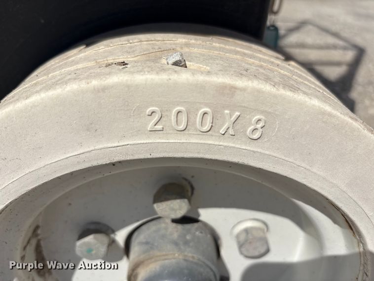 image for item EC4418 Skyjack SJIII 3219 scissor lift