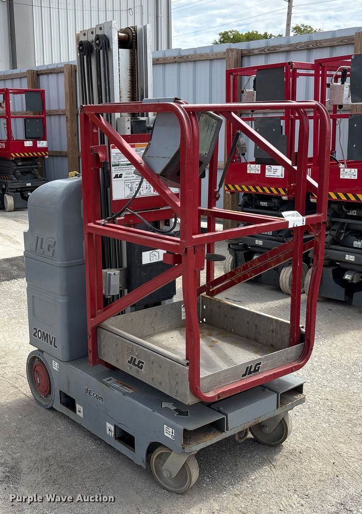 image for item EC4419 2012 JLG 20MVL vertical lift