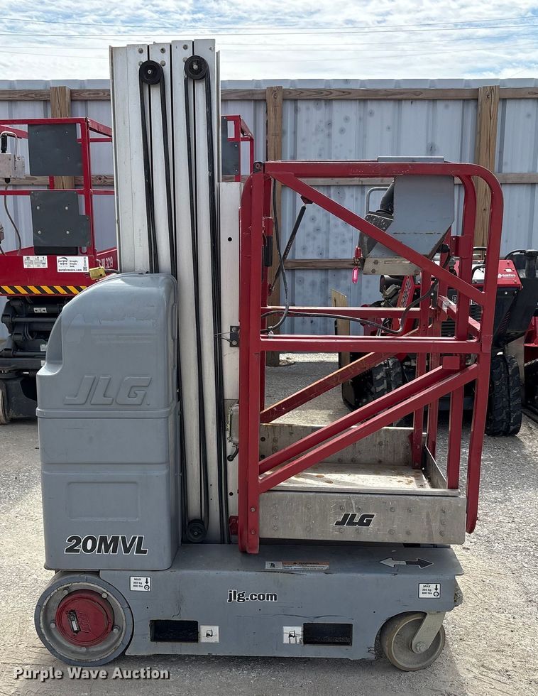 image for item EC4419 2012 JLG 20MVL vertical lift