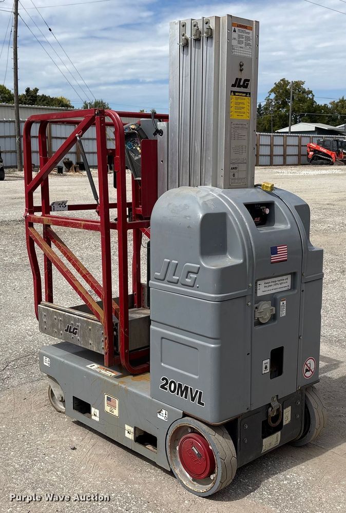 image for item EC4419 2012 JLG 20MVL vertical lift