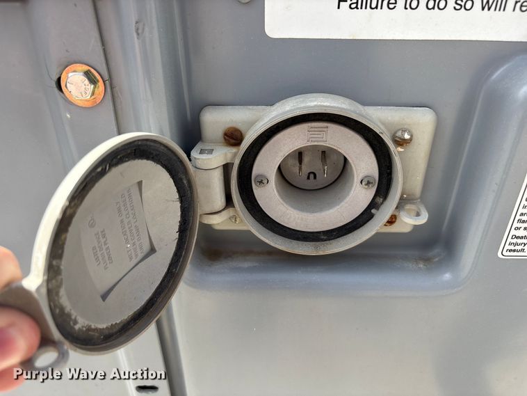 image for item EC4419 2012 JLG 20MVL vertical lift