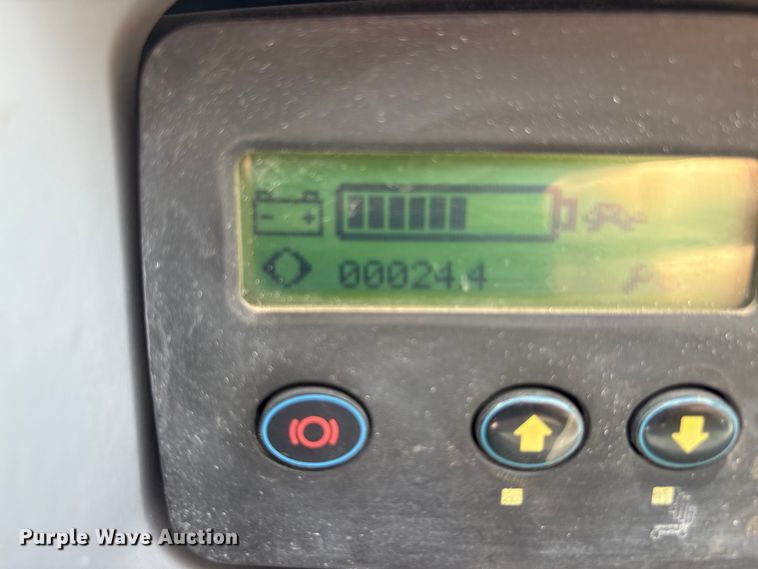 image for item EC4419 2012 JLG 20MVL vertical lift