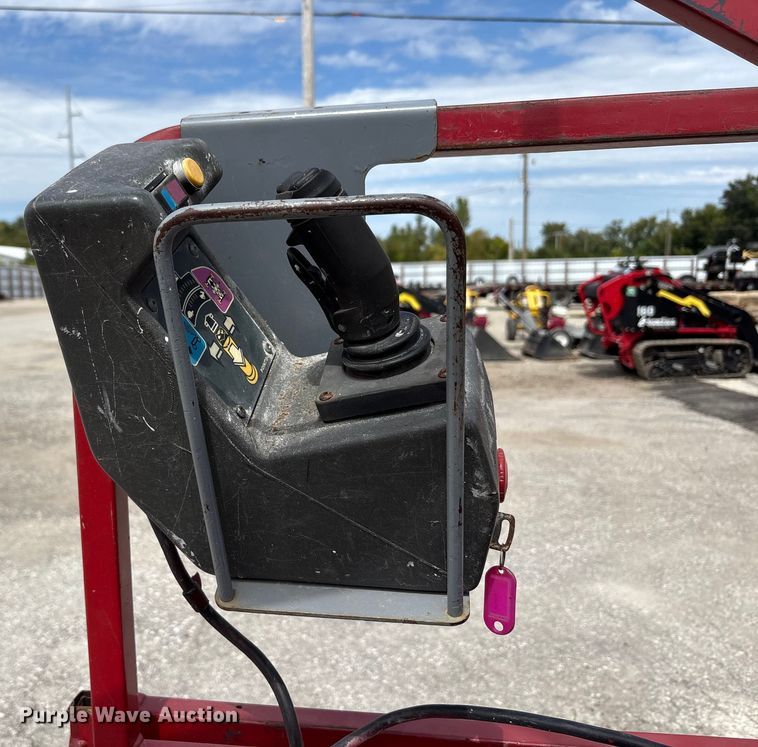 image for item EC4419 2012 JLG 20MVL vertical lift