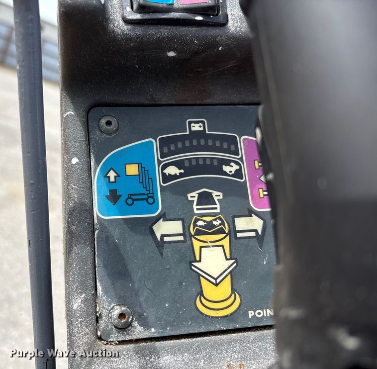 image for item EC4419 2012 JLG 20MVL vertical lift