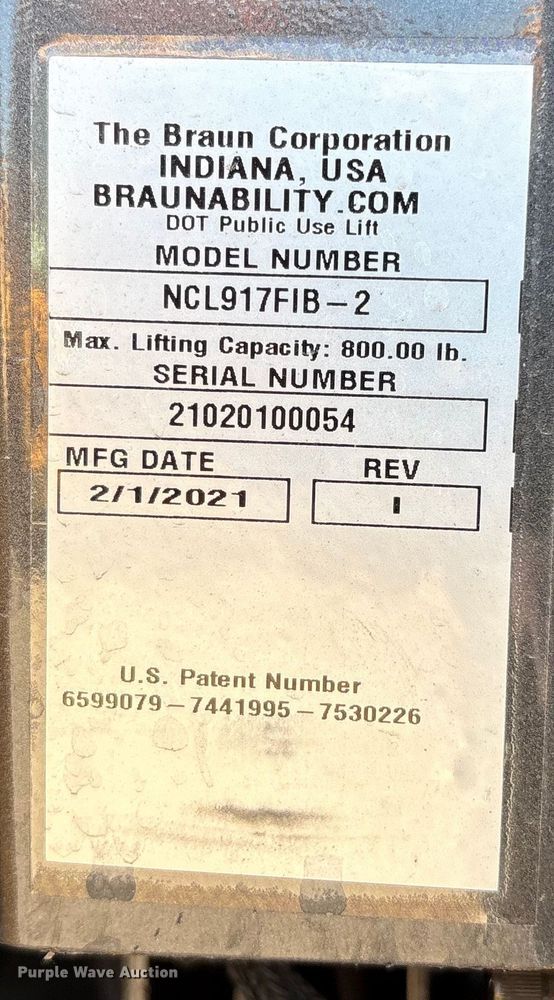 image for item EC7995 2008 Blue Bird Vision school bus