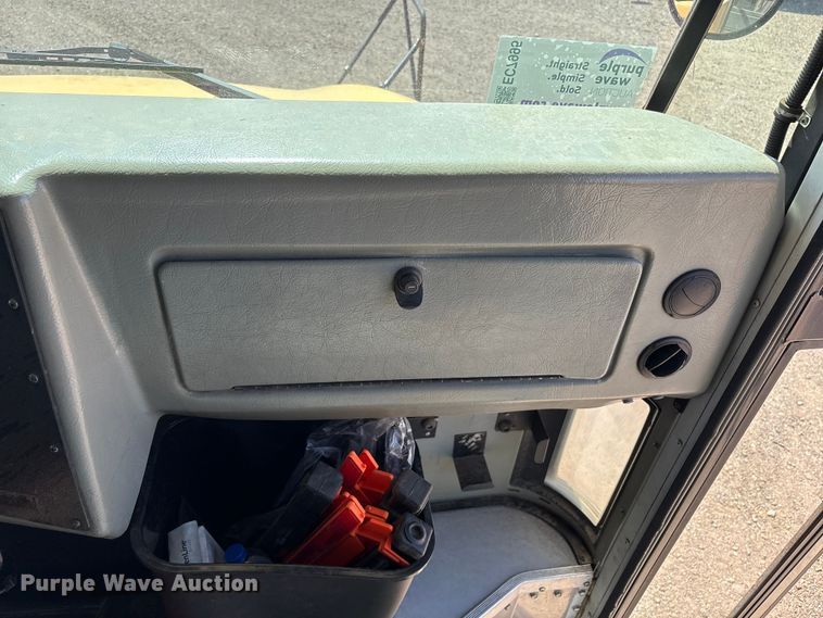 image for item EC7995 2008 Blue Bird Vision school bus