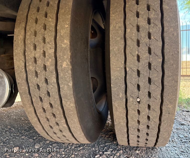 image for item EC7995 2008 Blue Bird Vision school bus