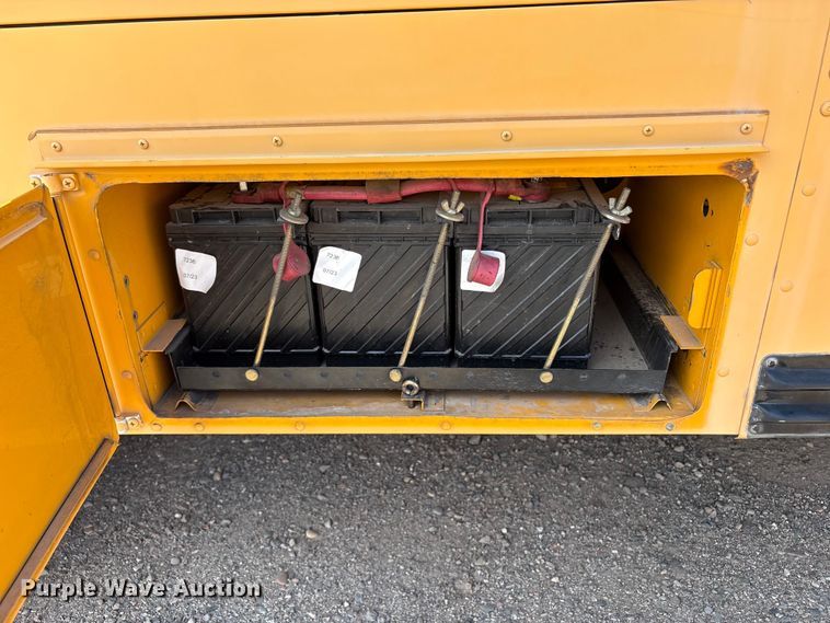 image for item EC7998 2008 Blue Bird Vision school bus