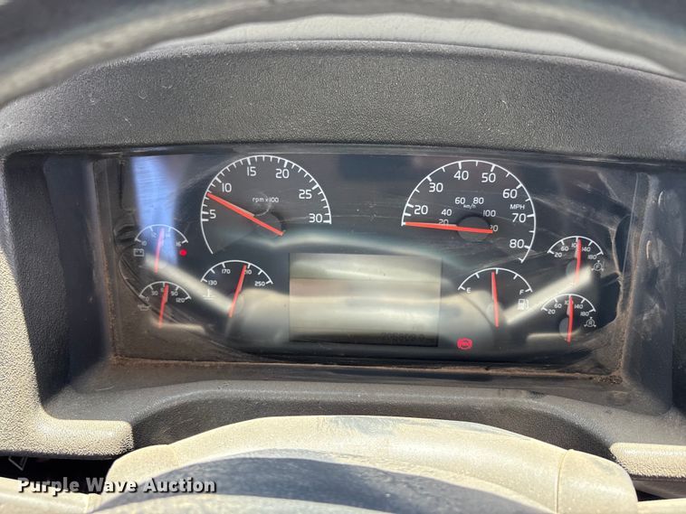 image for item EC7998 2008 Blue Bird Vision school bus