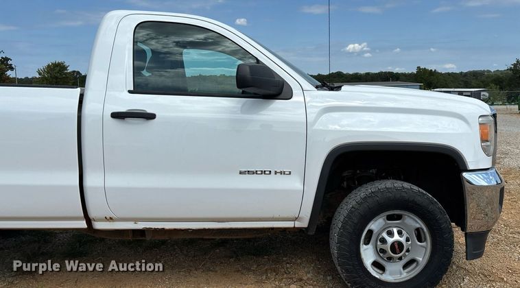 image for item ED2209 2015 GMC Sierra 2500HD pickup truck