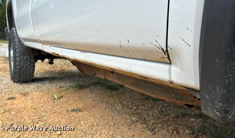 image for item ED2209 2015 GMC Sierra 2500HD pickup truck