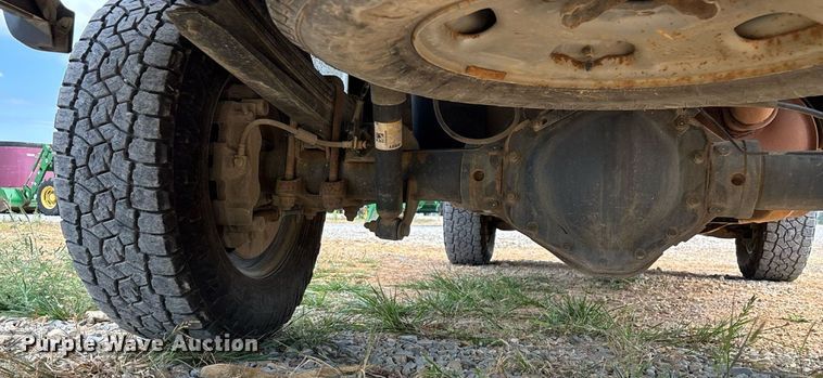 image for item ED2209 2015 GMC Sierra 2500HD pickup truck