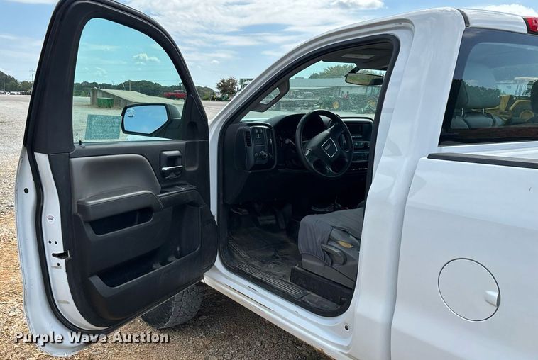 image for item ED2209 2015 GMC Sierra 2500HD pickup truck