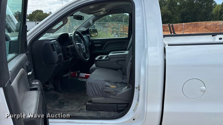 image for item ED2209 2015 GMC Sierra 2500HD pickup truck