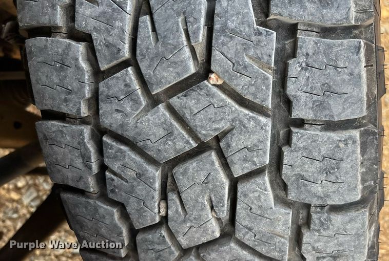 image for item ED2209 2015 GMC Sierra 2500HD pickup truck