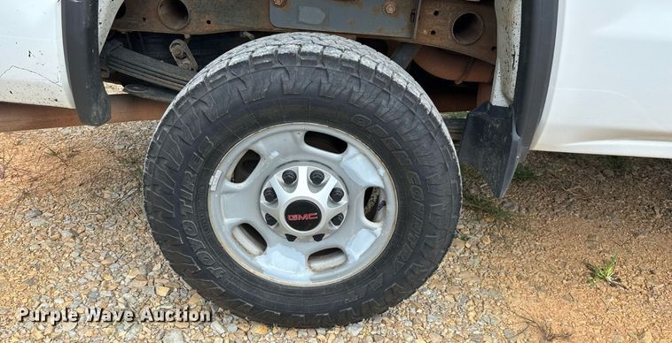 image for item ED2209 2015 GMC Sierra 2500HD pickup truck