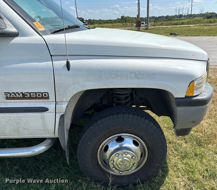 image for item ED2213 2002 Dodge Ram 3500 utility bed pickup truck