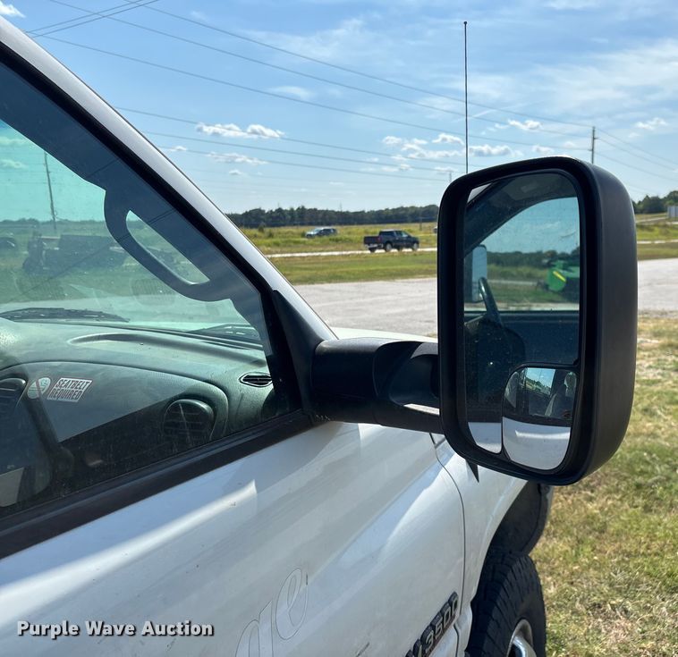 image for item ED2213 2002 Dodge Ram 3500 utility bed pickup truck