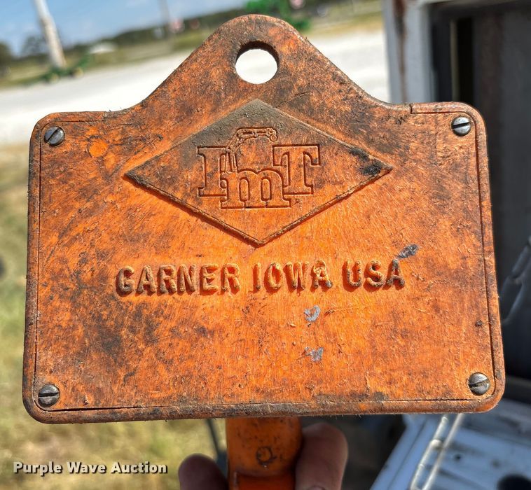 image for item ED2213 2002 Dodge Ram 3500 utility bed pickup truck