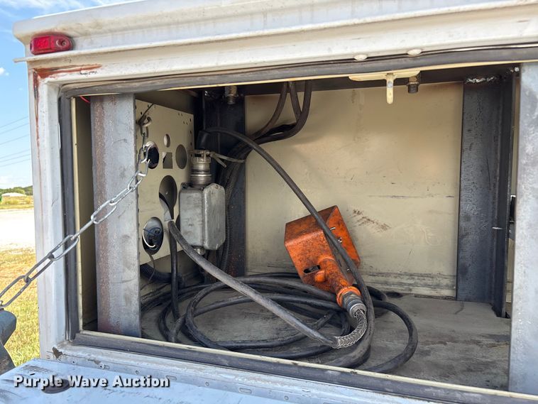 image for item ED2213 2002 Dodge Ram 3500 utility bed pickup truck