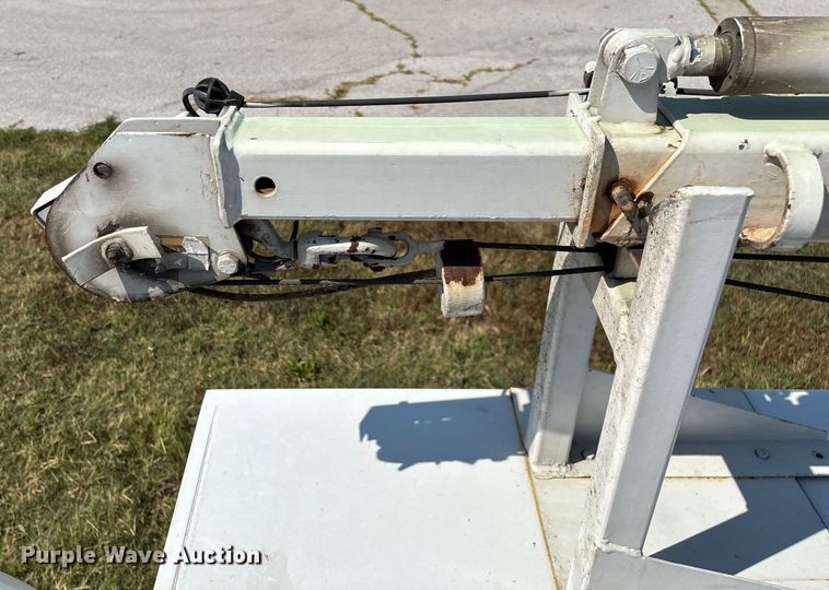 image for item ED2213 2002 Dodge Ram 3500 utility bed pickup truck