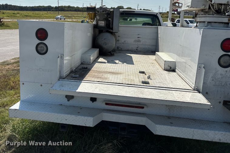 image for item ED2213 2002 Dodge Ram 3500 utility bed pickup truck