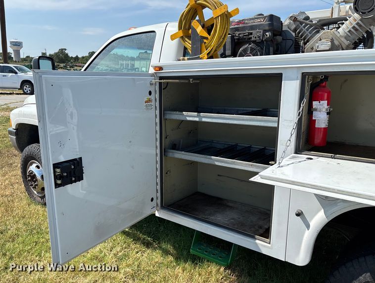image for item ED2213 2002 Dodge Ram 3500 utility bed pickup truck