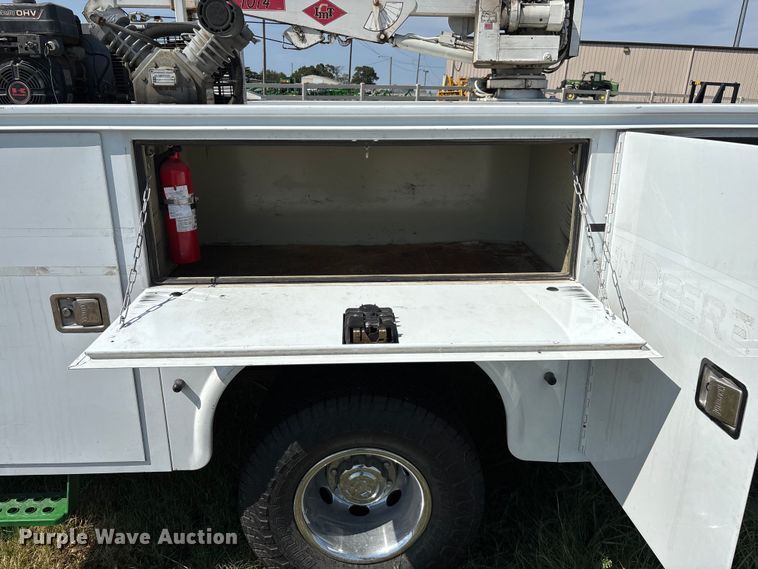 image for item ED2213 2002 Dodge Ram 3500 utility bed pickup truck