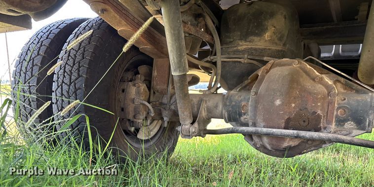 image for item ED2213 2002 Dodge Ram 3500 utility bed pickup truck