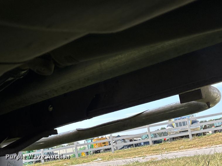 image for item ED2213 2002 Dodge Ram 3500 utility bed pickup truck