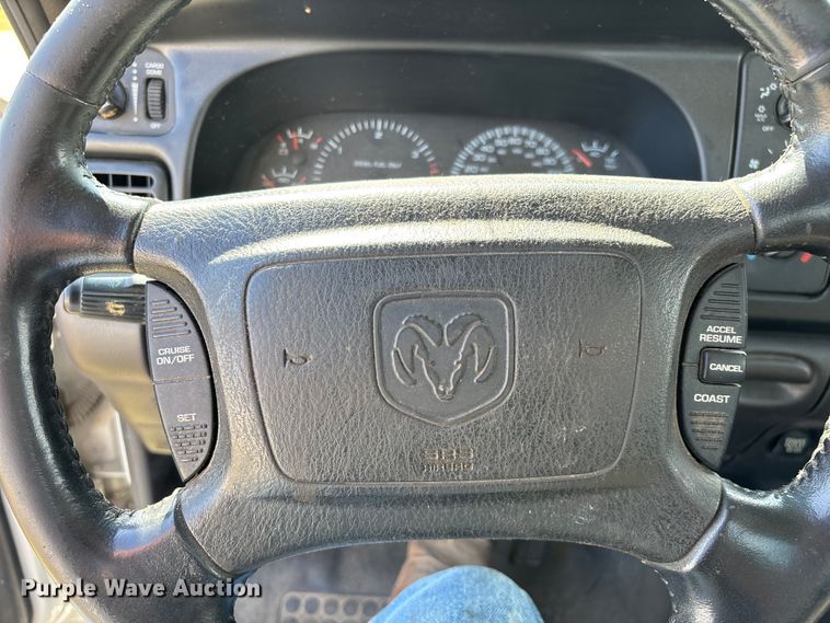 image for item ED2213 2002 Dodge Ram 3500 utility bed pickup truck