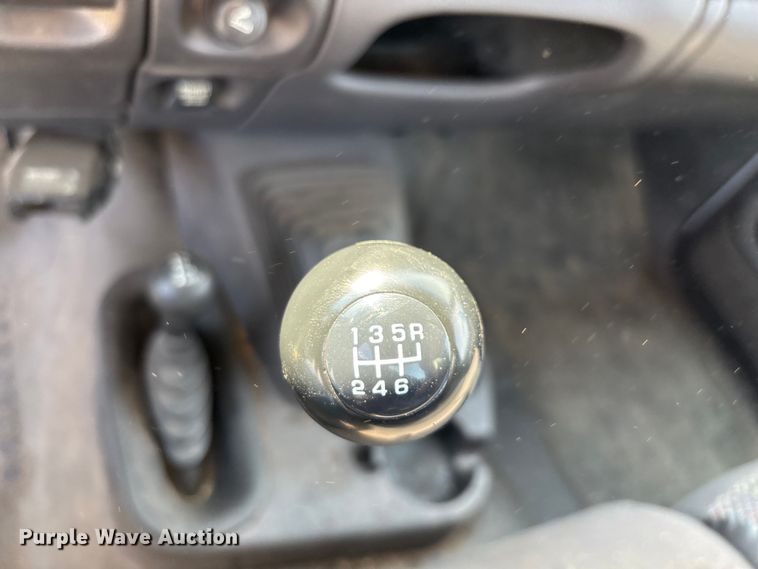 image for item ED2213 2002 Dodge Ram 3500 utility bed pickup truck