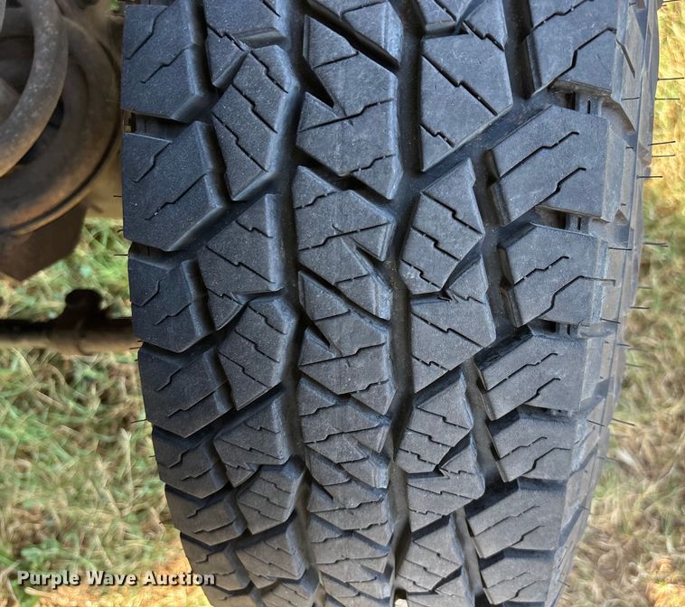 image for item ED2213 2002 Dodge Ram 3500 utility bed pickup truck