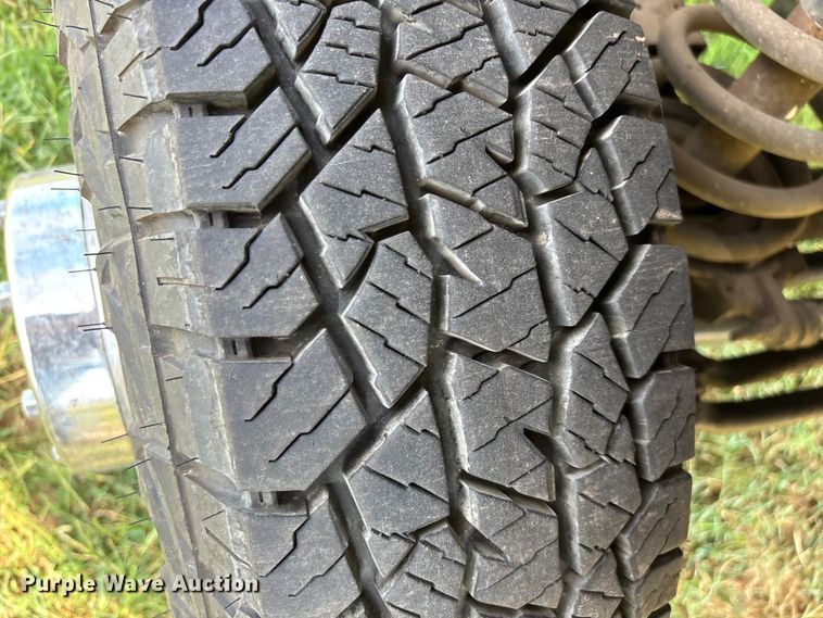 image for item ED2213 2002 Dodge Ram 3500 utility bed pickup truck