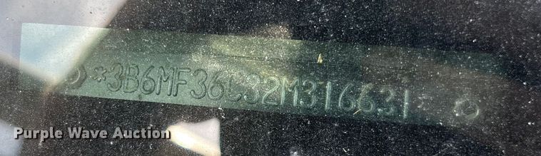 image for item ED2213 2002 Dodge Ram 3500 utility bed pickup truck