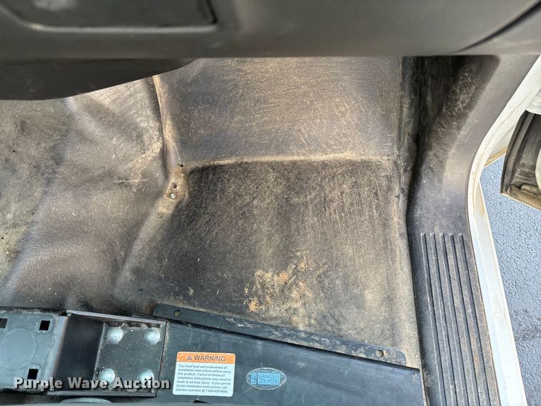 image for item ED2215 2018 Chevrolet Silverado 1500 Crew Cab pickup truck