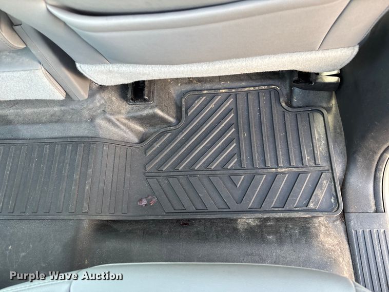 image for item ED2215 2018 Chevrolet Silverado 1500 Crew Cab pickup truck