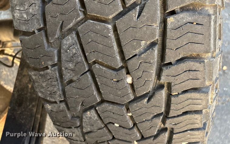 image for item ED2215 2018 Chevrolet Silverado 1500 Crew Cab pickup truck