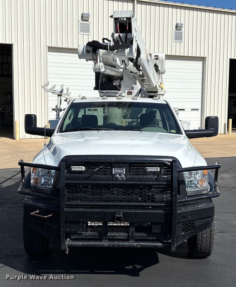 image for item ED2216 2012 Dodge Ram 5500 bucket truck