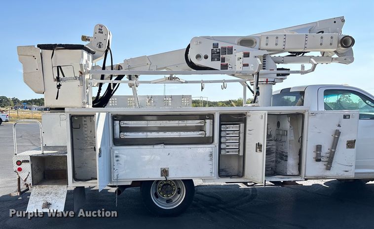image for item ED2216 2012 Dodge Ram 5500 bucket truck