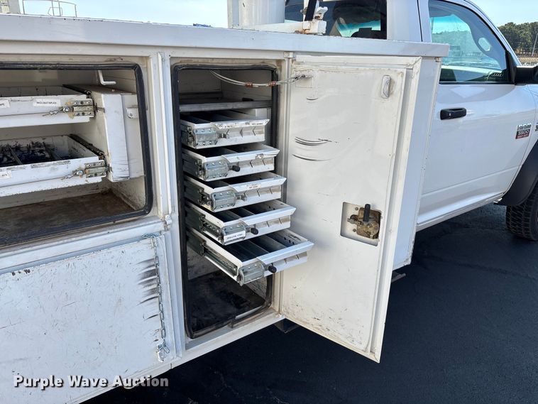image for item ED2216 2012 Dodge Ram 5500 bucket truck