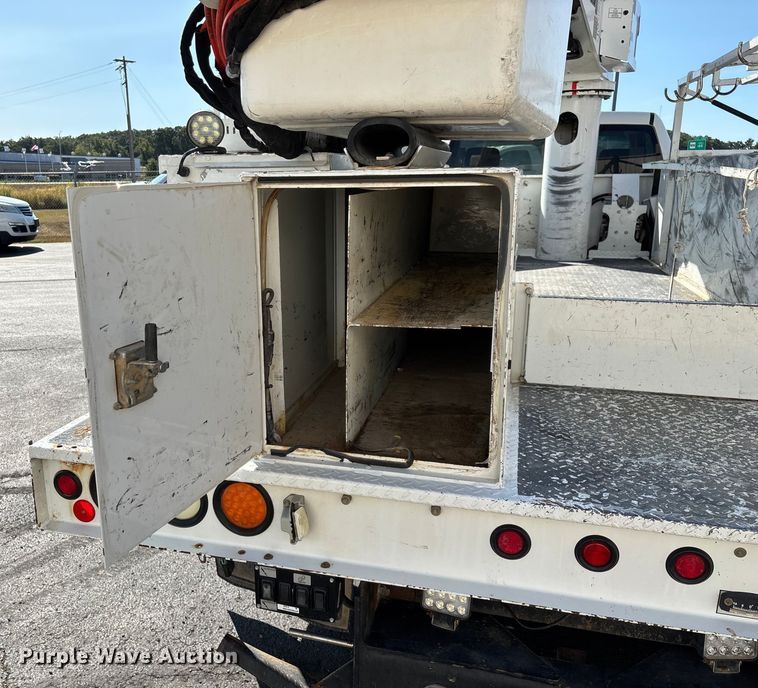 image for item ED2216 2012 Dodge Ram 5500 bucket truck