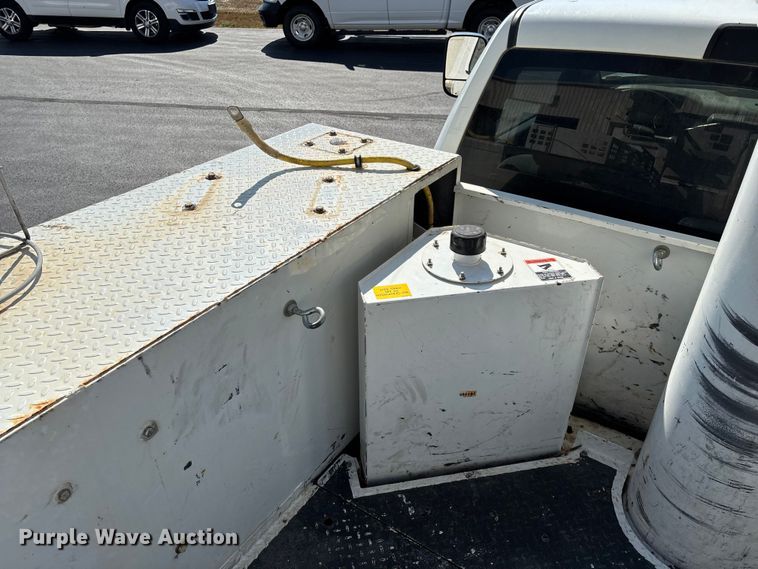 image for item ED2216 2012 Dodge Ram 5500 bucket truck