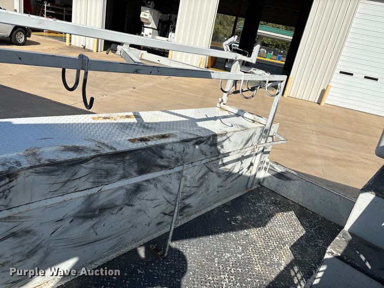 image for item ED2216 2012 Dodge Ram 5500 bucket truck