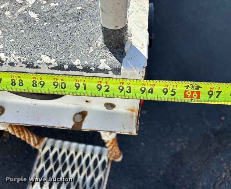 image for item ED2216 2012 Dodge Ram 5500 bucket truck