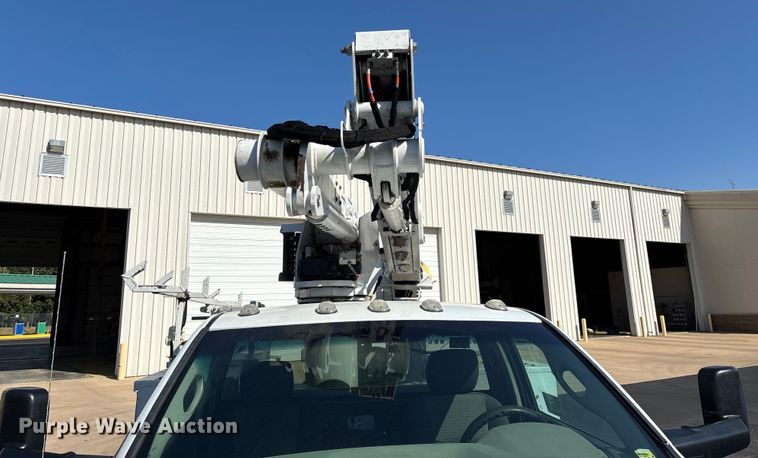 image for item ED2216 2012 Dodge Ram 5500 bucket truck